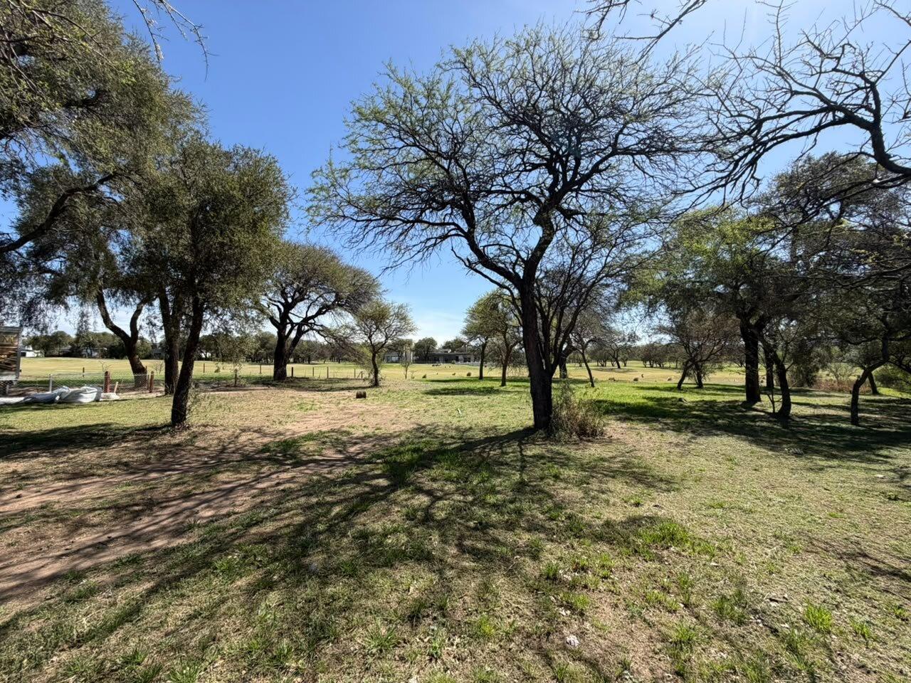 Foto de LOTE CON FONDO AL GOLF EN VENTA COUNTRY VALLE DEL GOLF, imagen 4