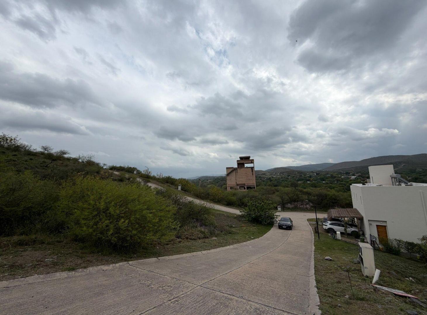 Foto de LOTE EN MAITENES DE LA DESEADA EN VENTA, imagen 3