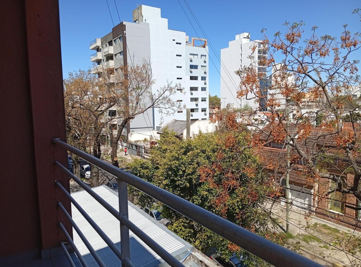 Foto de MONOAMBIENTE EN VENTA CON BALCON AL FRENTE, 15 ENTRE 45 Y 46., imagen 5