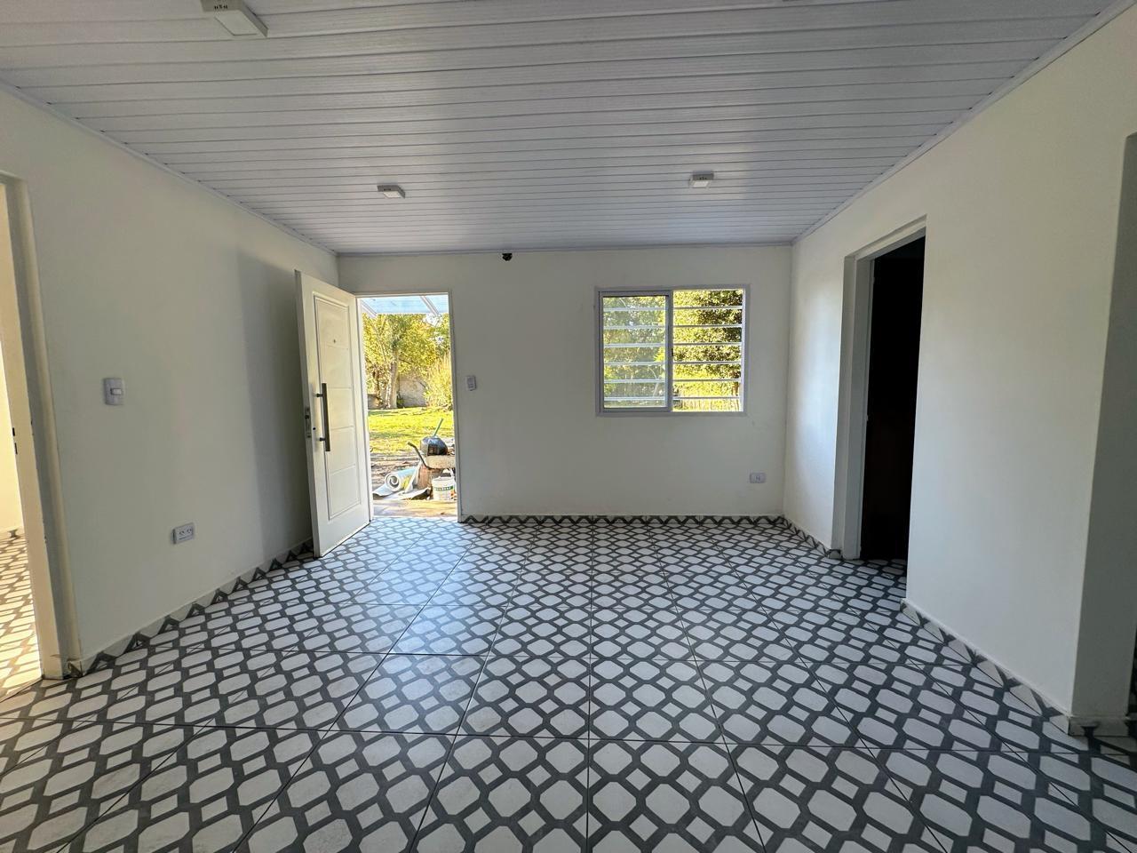 Foto de CASA + 2 LOCALES EN VENTA SOBRE TERRENO DE 1000M2, RUTA 2 KM52,ABASTO., imagen 5