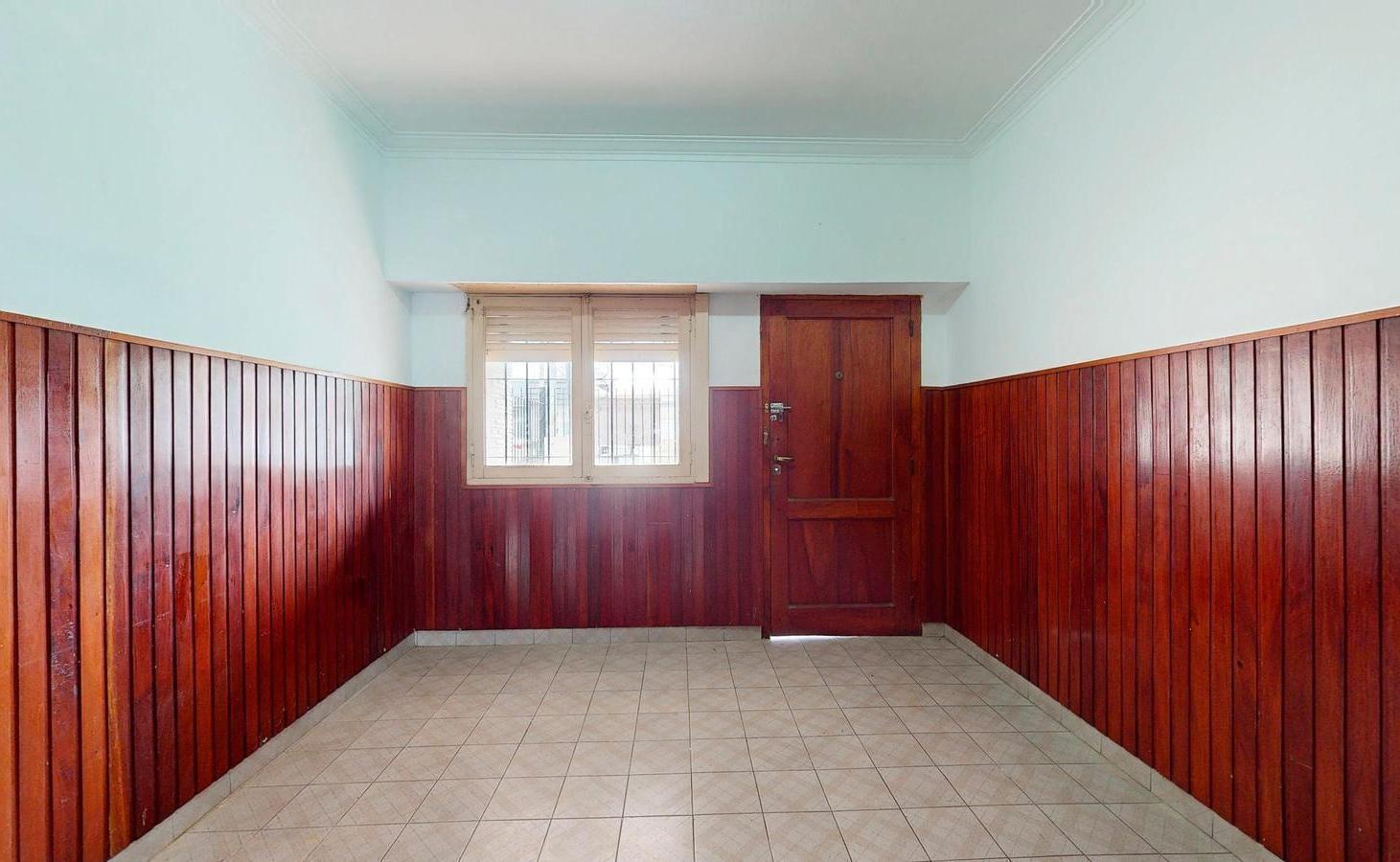 Foto de CASA A LA VENTA EN BLOQUE DE 2 CASAS, 153 ENTRE 67 Y 68, LOS HORNOS., imagen 1
