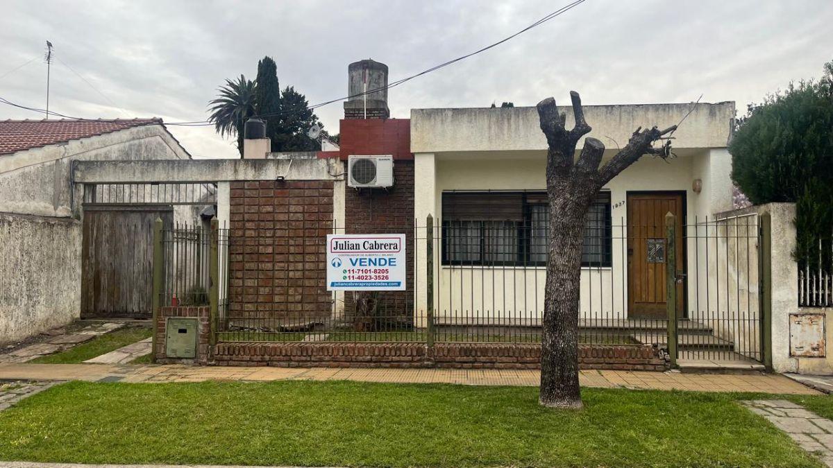 Foto de Casa Americana en venta en Castelar Norte, imagen 2