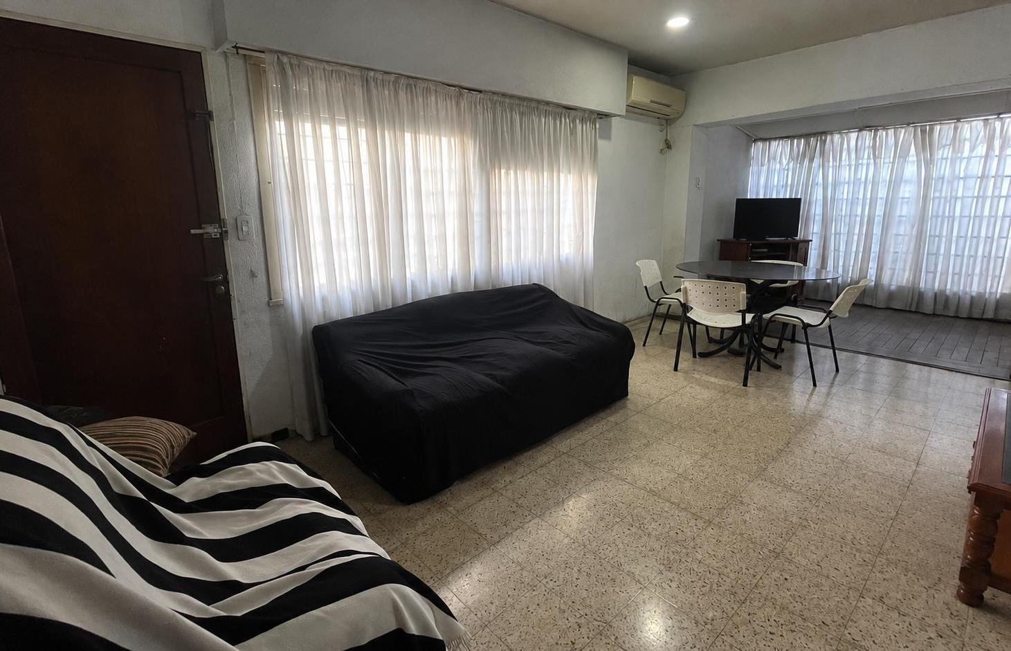 Foto de Casa Americana en venta en Castelar Norte, imagen 4