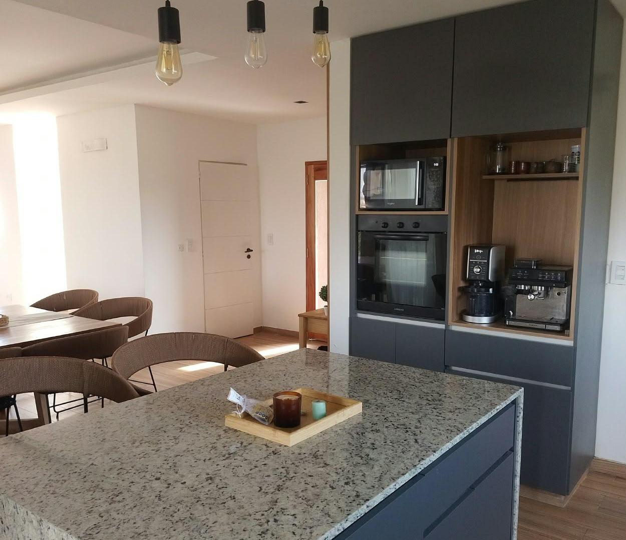 Foto de CASA A LAGUNA EN SAN SEBASTIAN 2 PLANTAS 3 DORM 3 BAÑOS PISCINA MUELLE, imagen 5