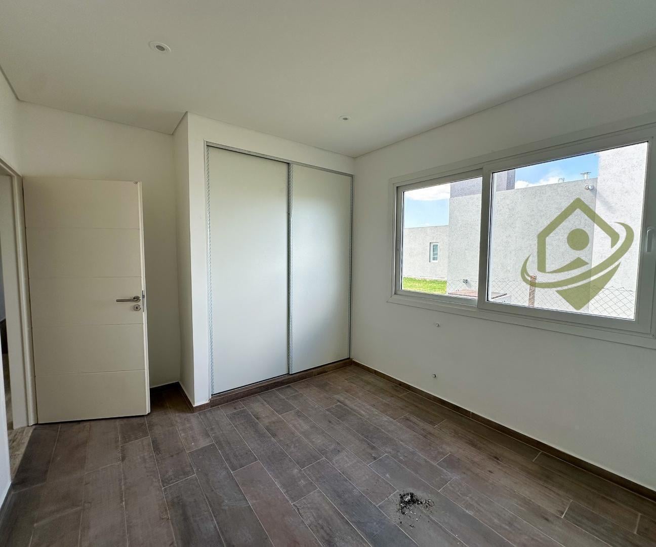 Foto de VENTA CASA EN SAN SIMON CUATRO DORMITORIOS, imagen 3