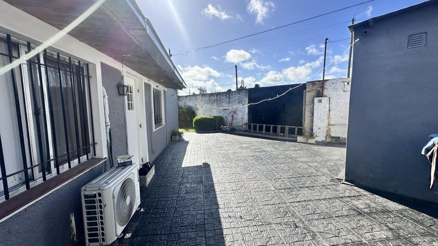 Foto de CASA 5 AMBIENTES EN VENTA EN MONTE GRANDE, imagen 3