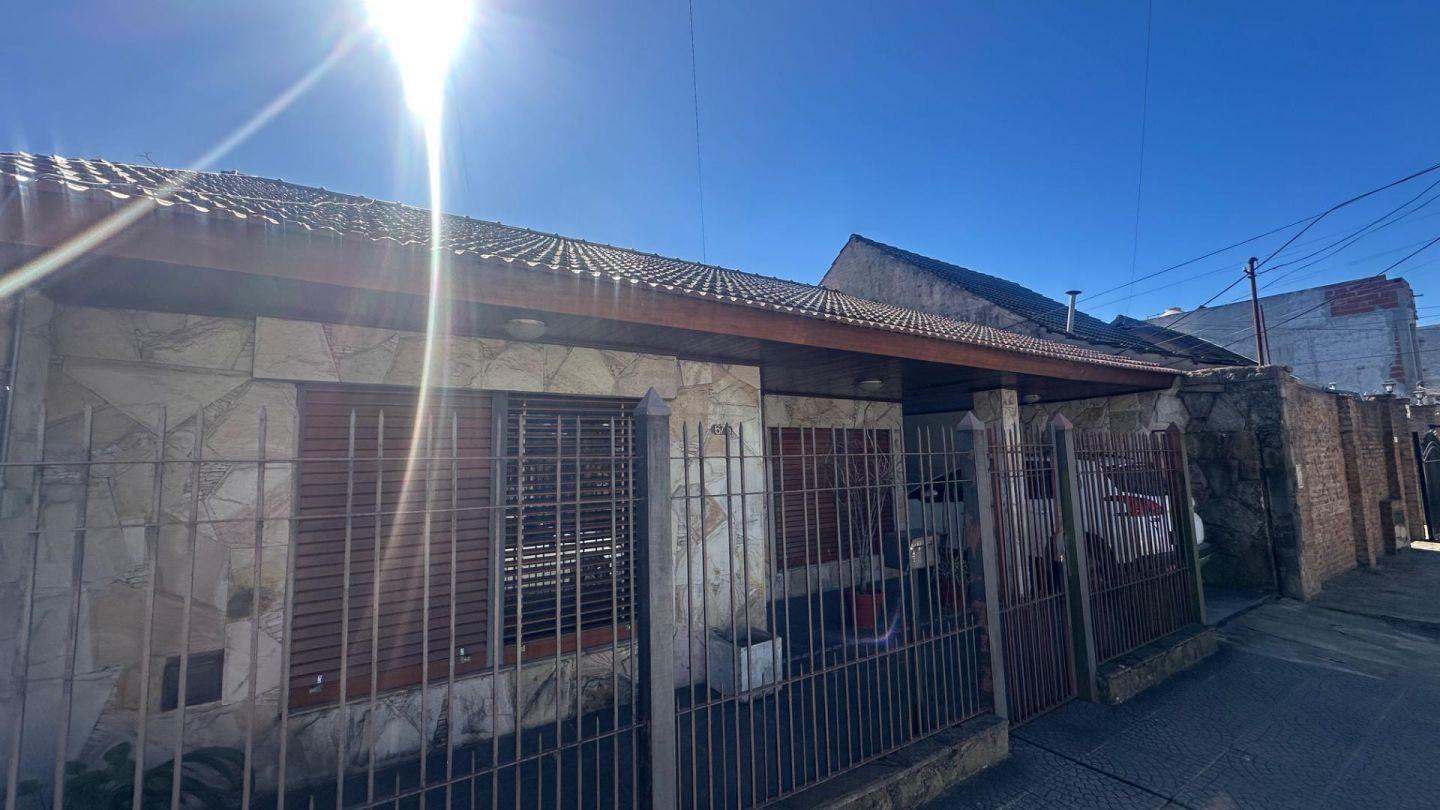 Foto de CASA 3 AMBIENTES EN VENTA EN MONTE GRANDE APTA CREDITO, imagen 4