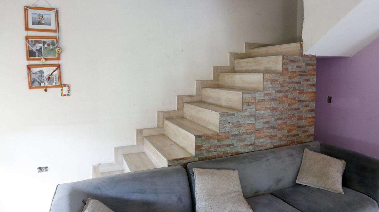 Foto de Casa 4 ambientes en Venta Ezeiza Tristán Suárez, c/pileta, imagen 5
