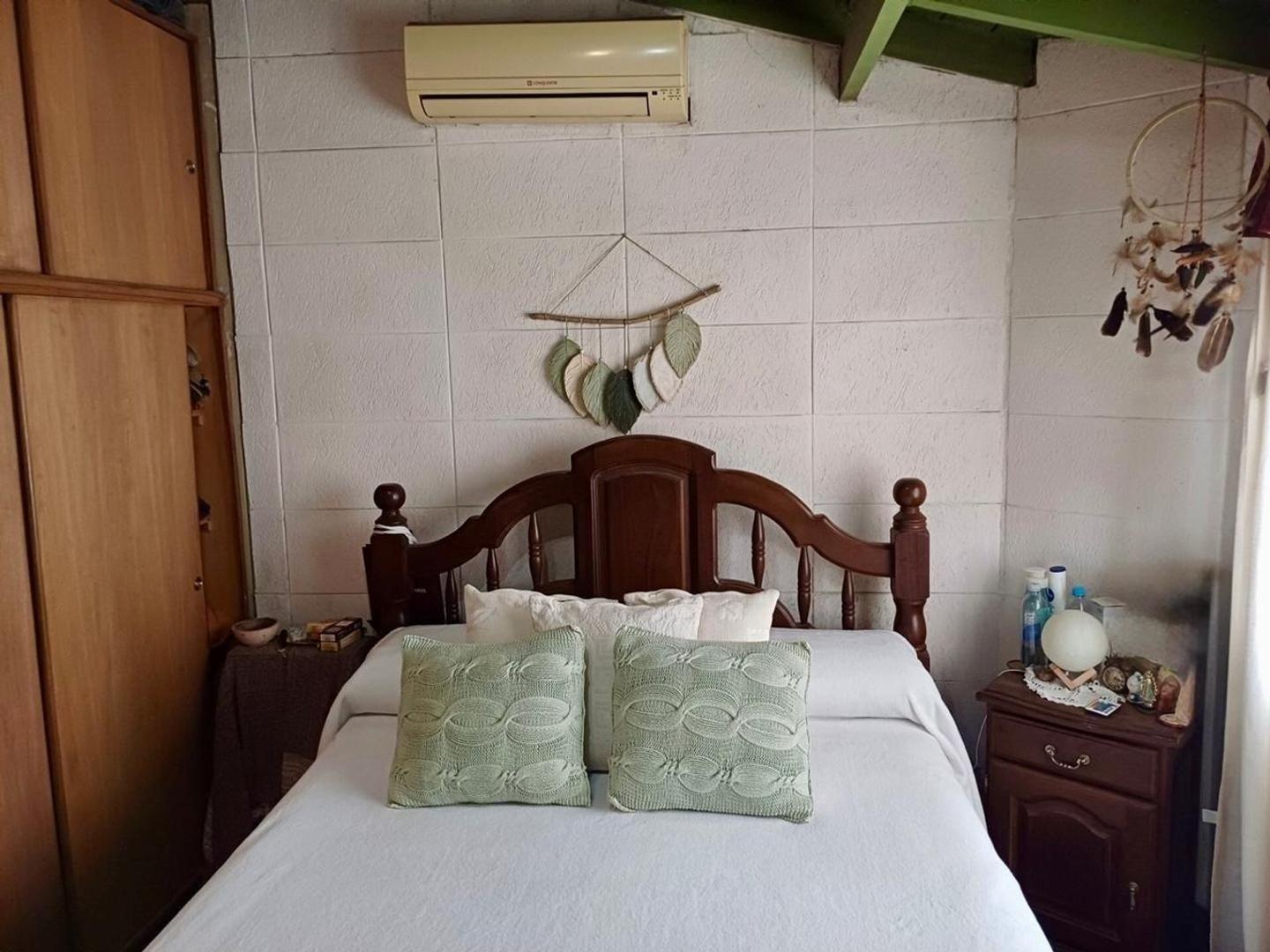 Foto de CASA EN VENTA 4 AMBIENTES EN BANFIELD APTO CREDITO, imagen 3