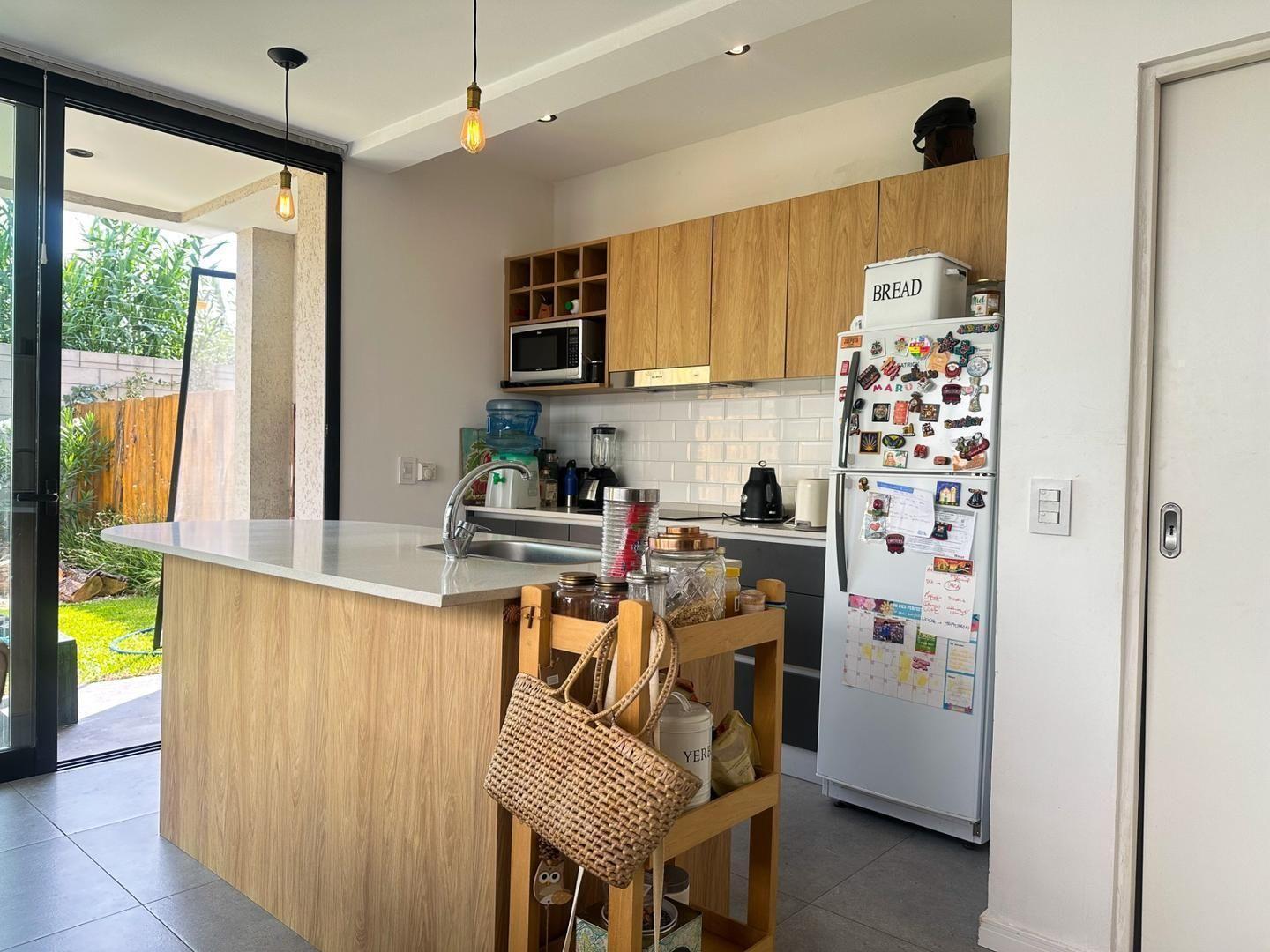 Foto de DUPLEX EN VENTA 4 AMBIENTES CANNING APTO CREDITO, imagen 4