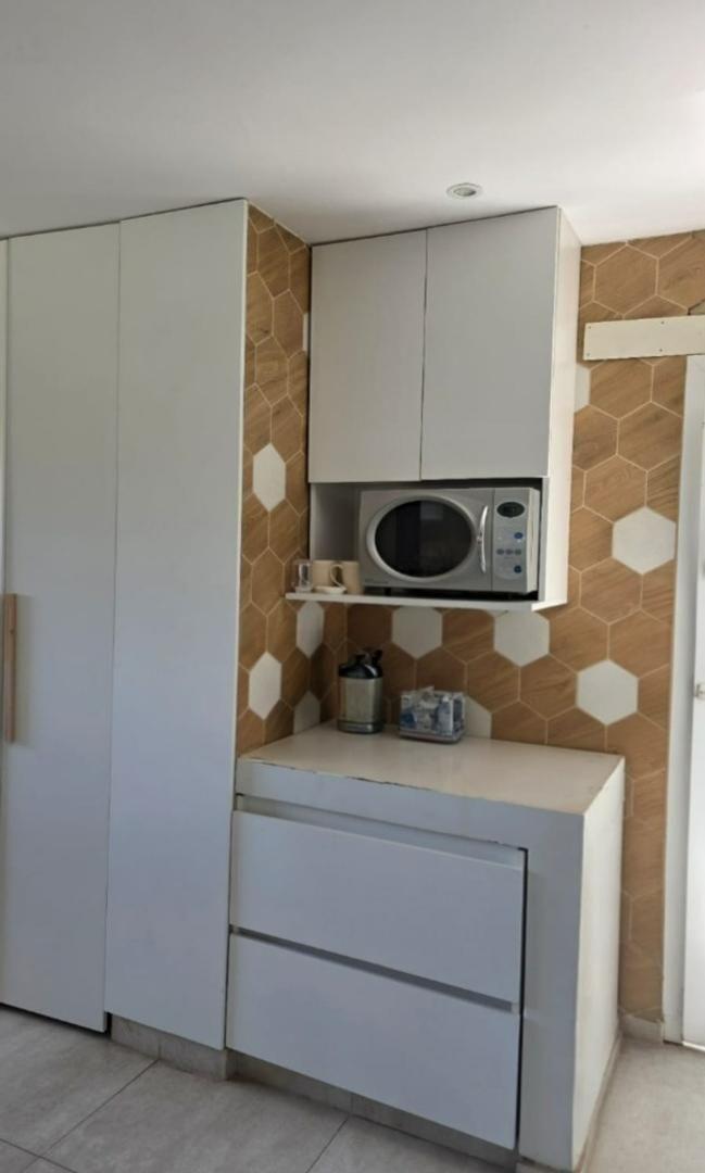 Foto de CASA 4 AMBIENTES EN VENTA PRESIDENTE PERON BARRIO LA ALAMEDA, imagen 2
