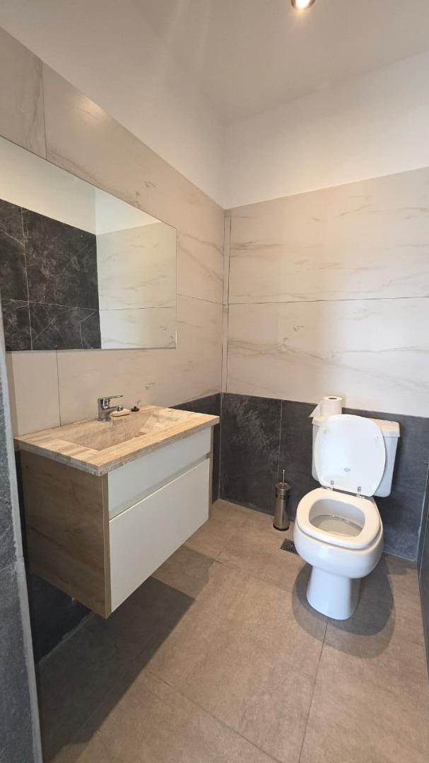 Foto de CASA 5 AMBIENTES EN VENTA PRESIDENTE PERON BARRIO LA ALAMEDA, imagen 3