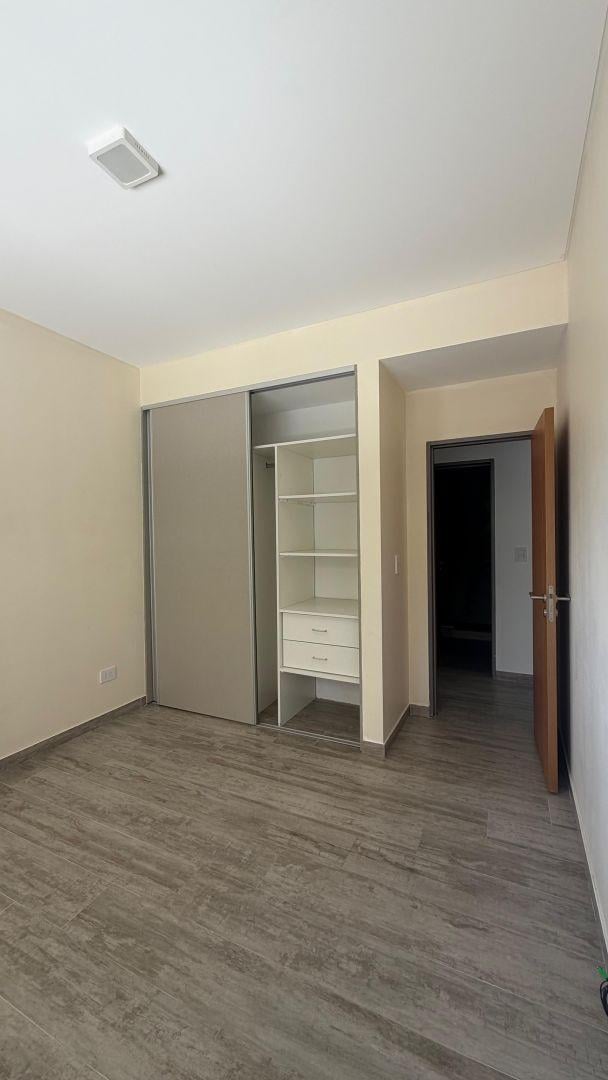 Foto de ALQUILER DEPARTAMENTO 3 AMB CON BALCON CANNING, imagen 4