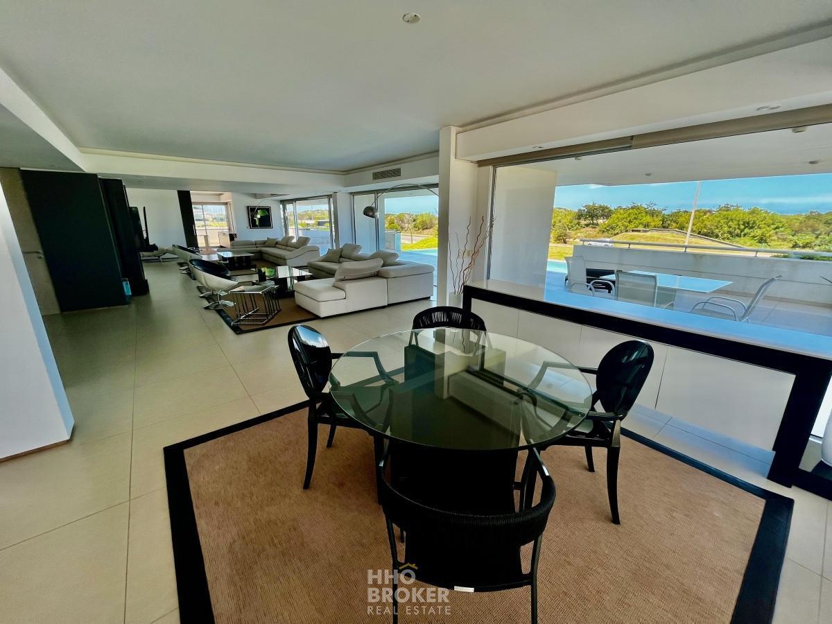 Foto de DEPARTAMENTO EN VENTA. FRENTE AL MAR. PLAYA BRAVA. PUNTA DEL ESTE., imagen 3