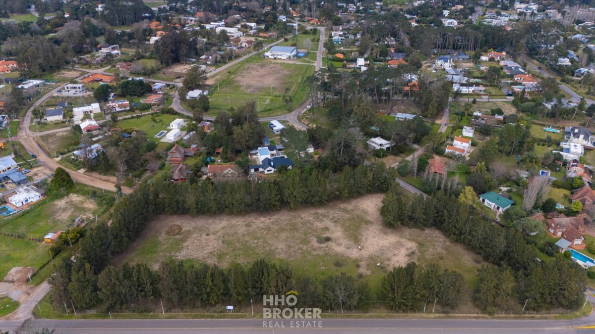 Foto de Terreno en Venta, Jardines de Cordoba-Marly, Punta del Este., imagen 1
