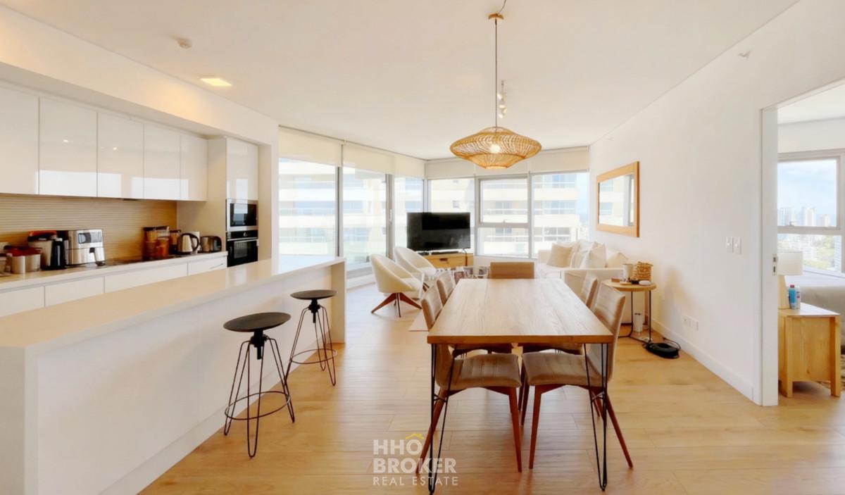 Foto de APARTAMENTO EN ALQUILER | TRUMP TOWER | 2 DORMITORIOS PISO ALTO | PLAYA, imagen 3