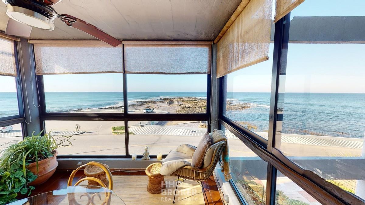 Foto de DEPARTAMENTO EN VENTA. FRENTE AL MAR. PENINSULA. PUNTA DEL ESTE., imagen 3