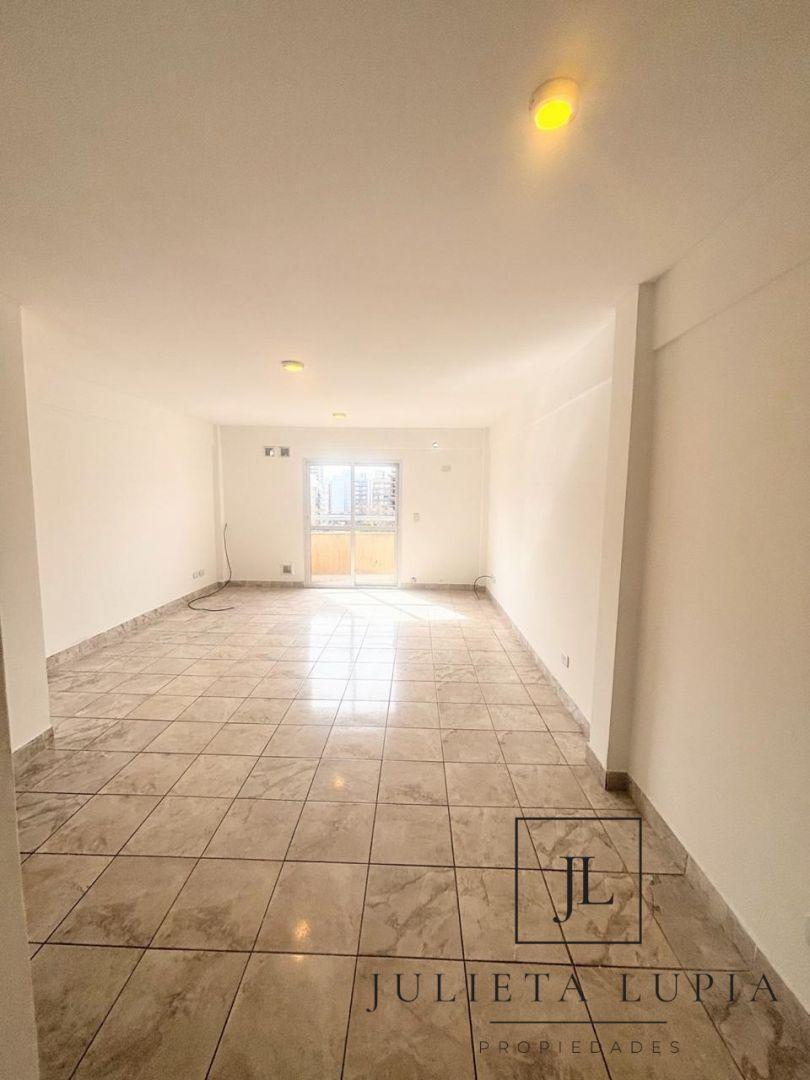 Foto de Venta de Departamento 2 Ambientes en Caseros, Tres de Febrero, imagen 2