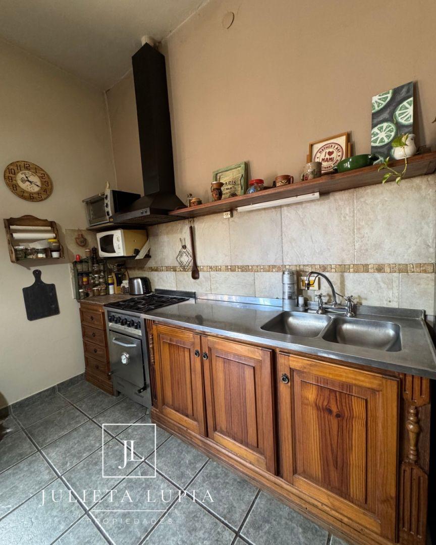 Foto de VENTA PH 3 AMBIENTES AL FRENTE CON QUINCHO Y TERRAZA - VILLA BOSCH, imagen 2