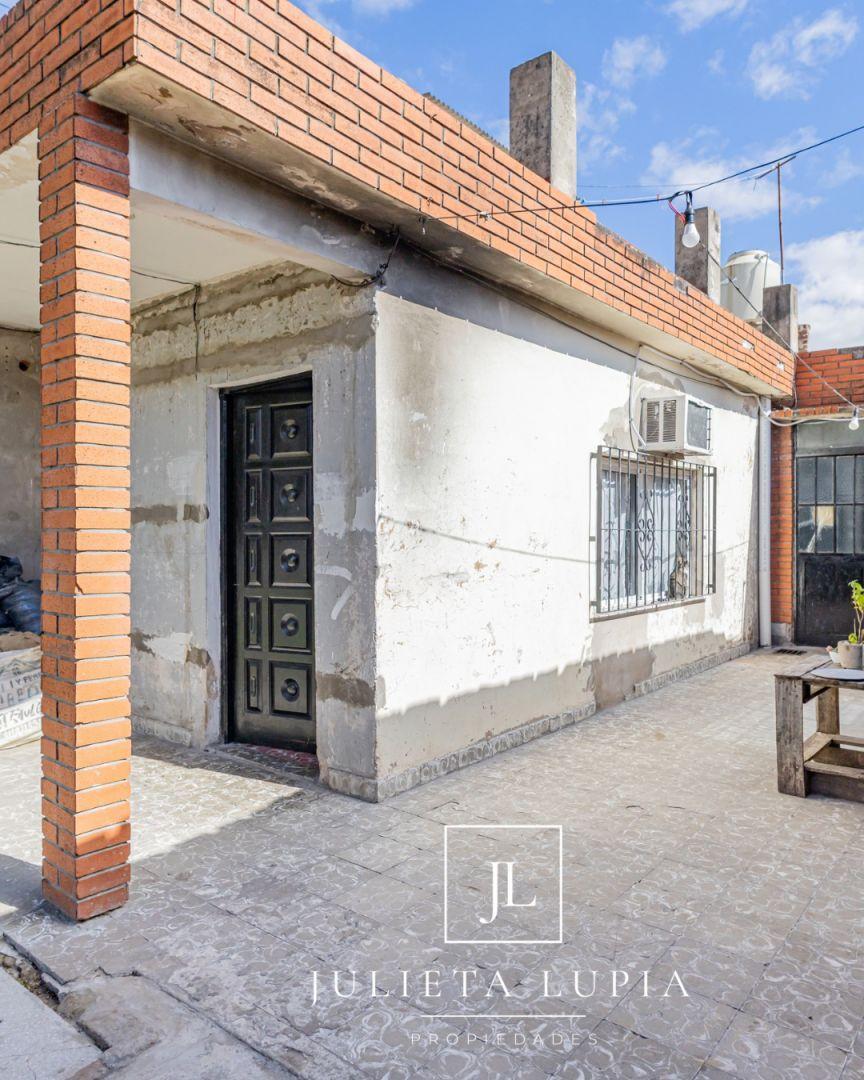 Foto de Venta PH con 2 viviendas, jardín y terraza Ideal multifamiliar o, imagen 4