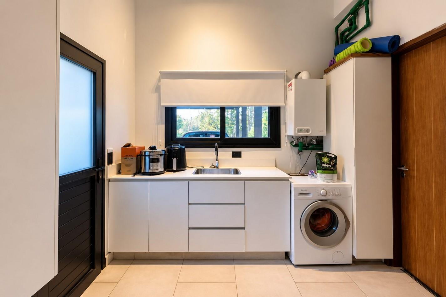 Foto de VENTA CASA EN PINAMAR BARRIO ALAMOS, imagen 5