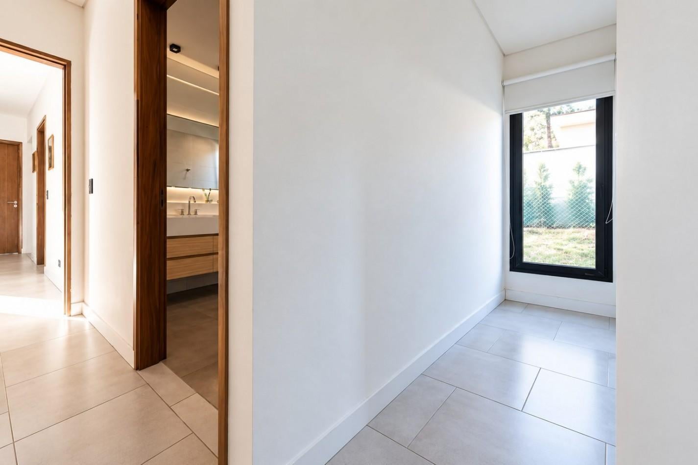 Foto de VENTA CASA EN PINAMAR BARRIO ALAMOS, imagen 3