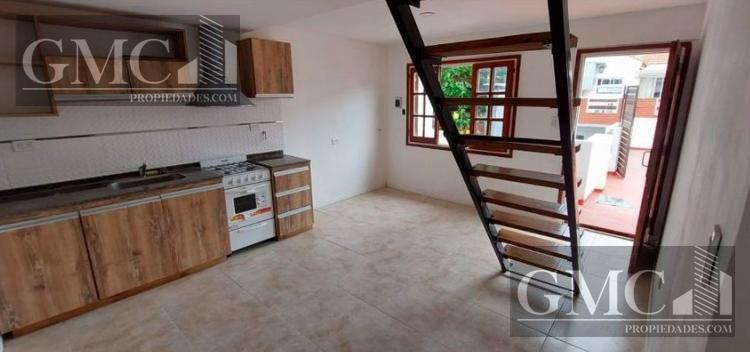 Foto de VENTA - PH EN BARRIO CHAUVIN, imagen 1