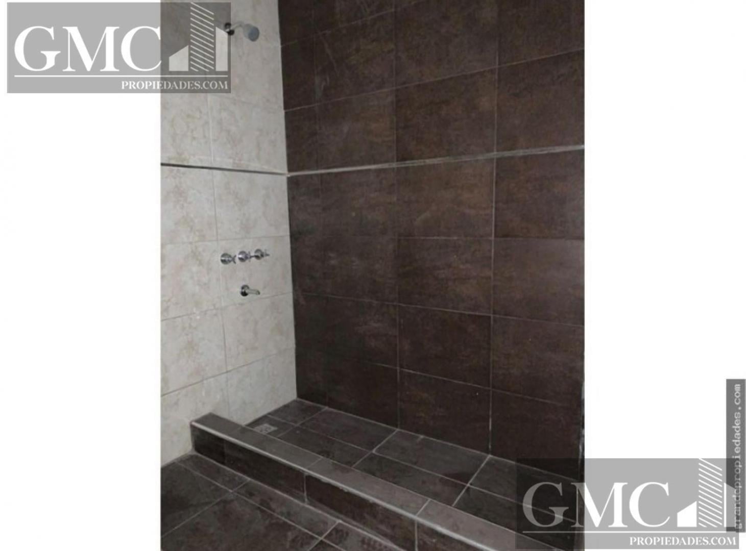 Foto de VENTA - PH de 1 ambiente en barrio Chauvin, imagen 5
