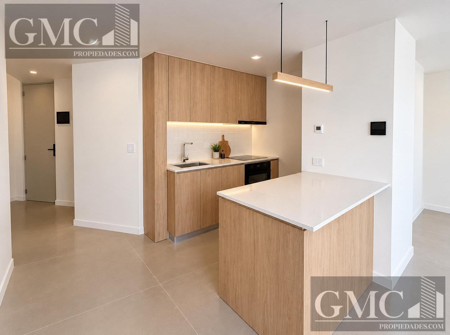 Departamento 3 ambientes con cochera doble