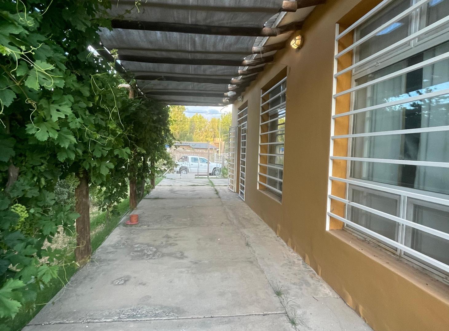 Foto de Casa amoblada para alquiler corporativo — Centenario, imagen 2