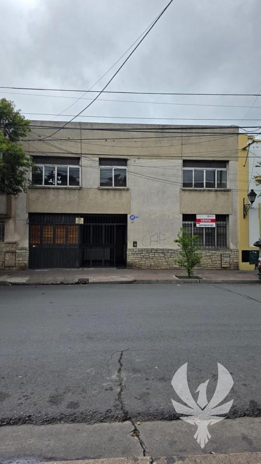 Foto de VENTA - CASA DE 5 AMBIENTES EN MACROCENTRO DE SALTA, imagen 1