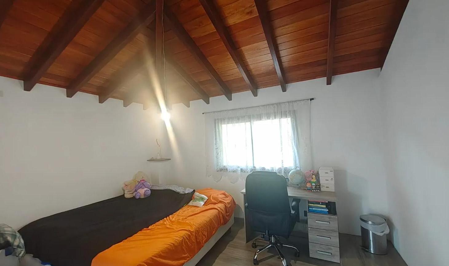 Foto de VENTA CASA QUINTAS 2 GRAN TERRENO 1700 METROS!!!, imagen 2