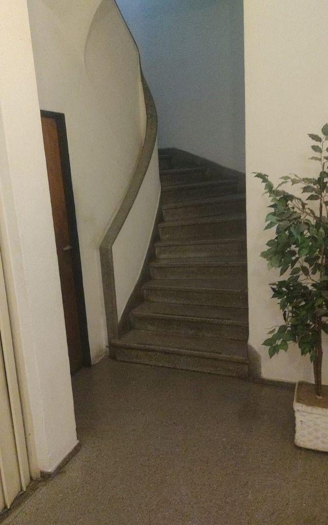 Foto de Venta Departamento Balcon Frente sucre 154 Galeria Cinerama !!, imagen 4