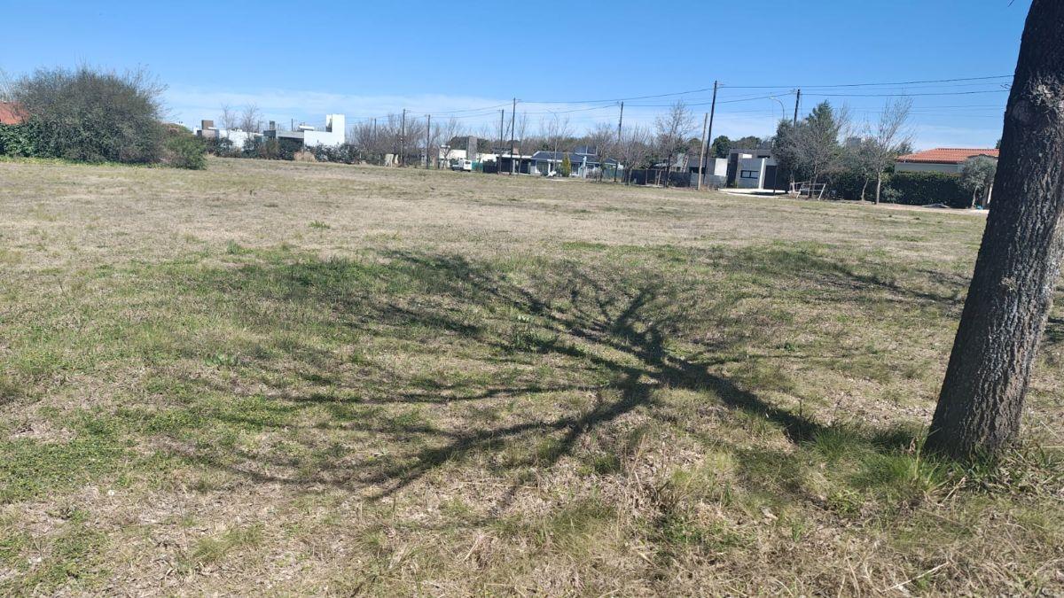 Foto de Venta Lote Frente a la Plaza Quintas De Italia 5 !!, imagen 1