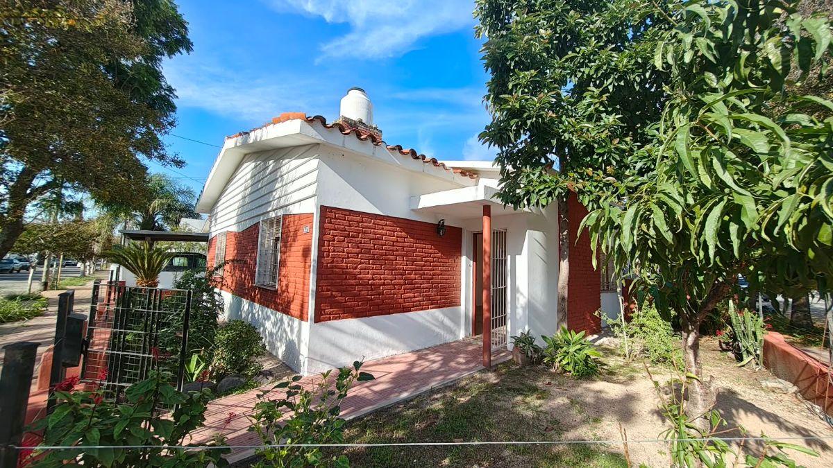 Foto de Casa Tipo Chalet Apta Credito Bajo Palermo !!, imagen 1