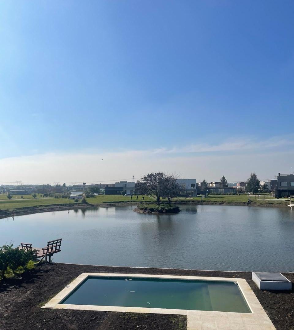 Foto de Casa a Estrenar con Vista Directa al Lago | Barrio Privado Alameda, imagen 1