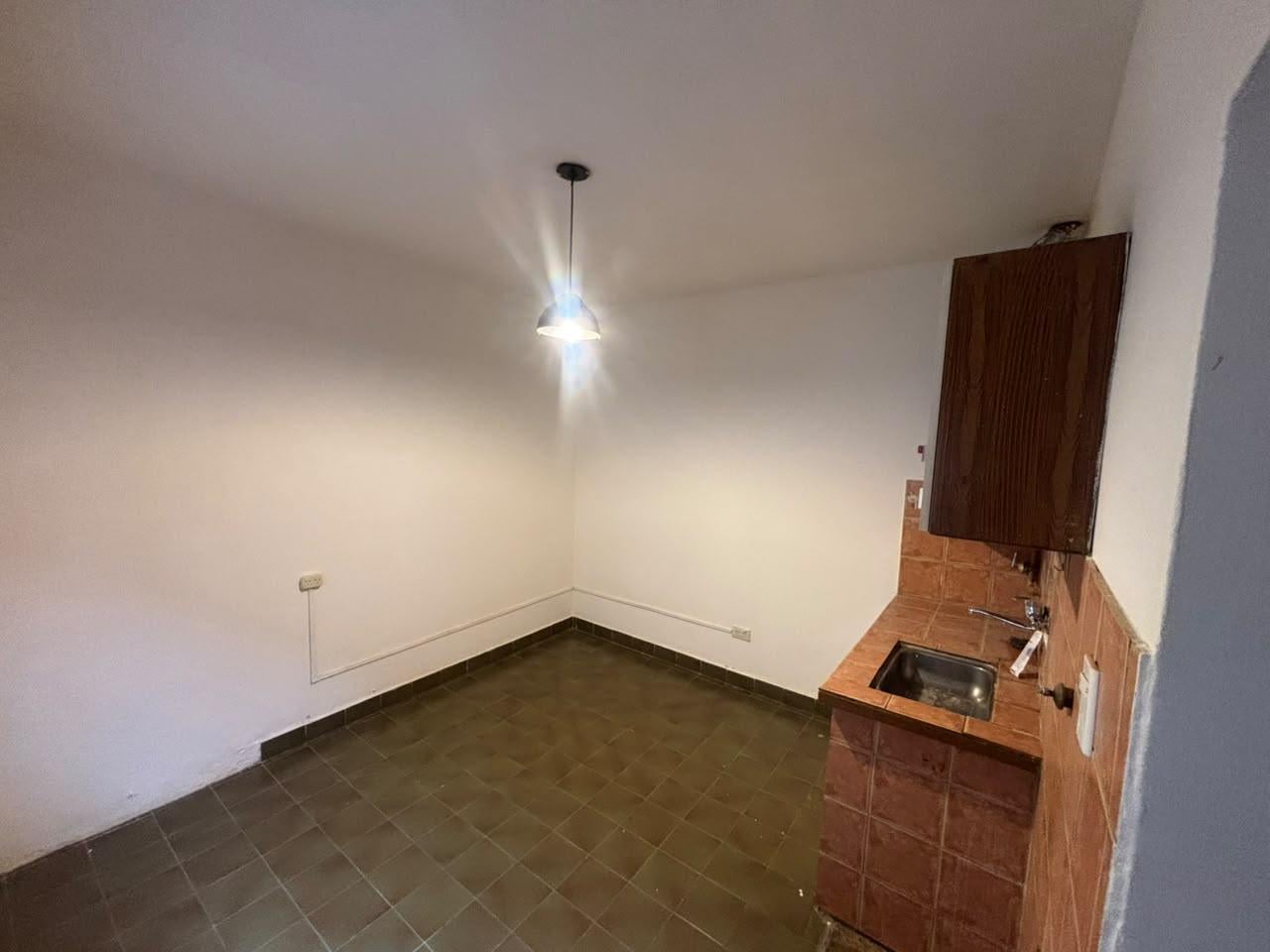 Foto de Se alquila departamento 2 ambientes, Ciudad de Cipolletti, imagen 4