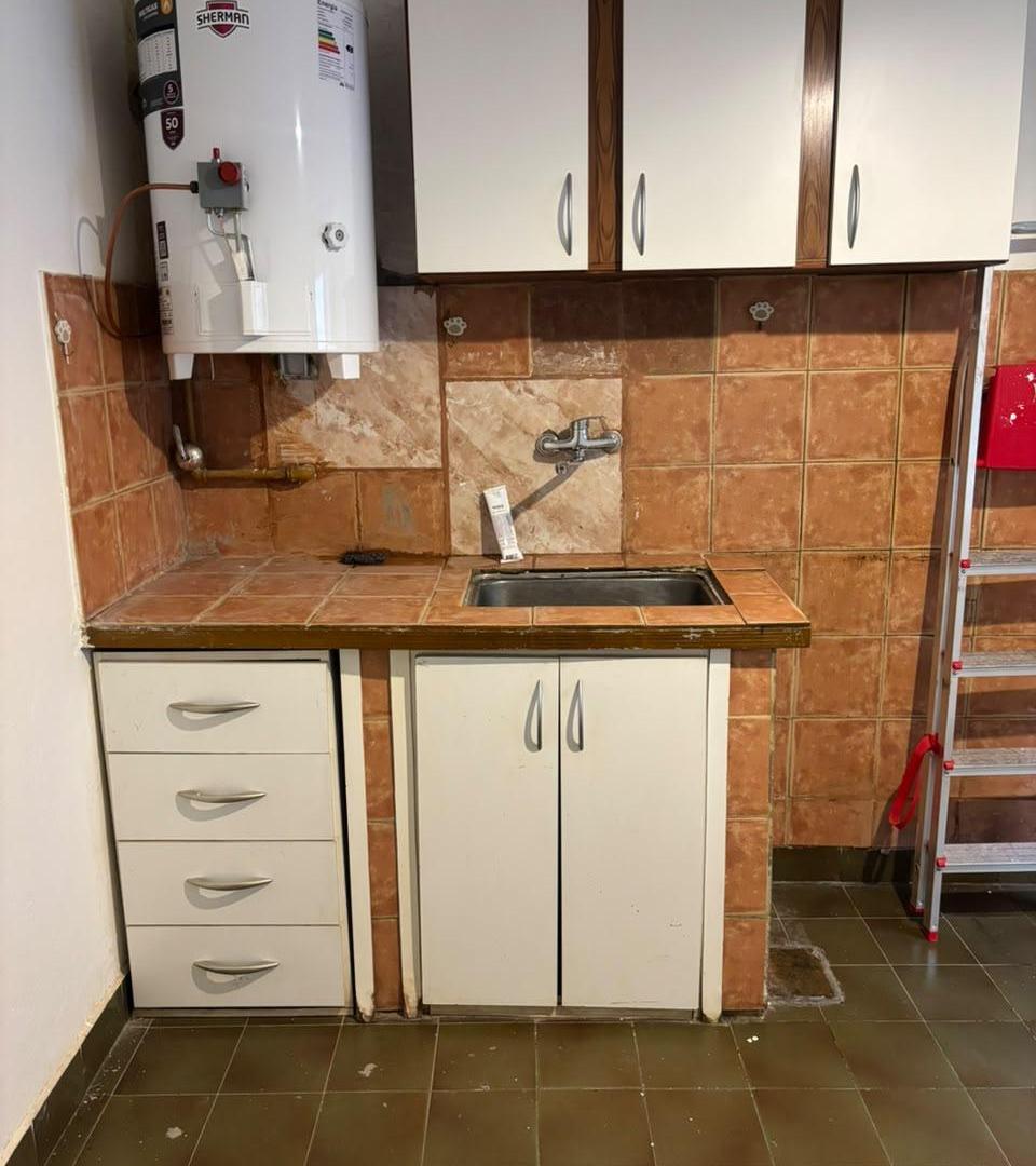 Foto de Se alquila departamento 2 ambientes, Ciudad de Cipolletti, imagen 2