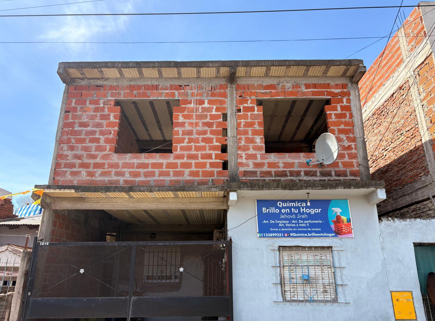 Foto de SE VENDE – 2 CASAS CON LOCAL Y GRAN POTENCIAL, imagen 4