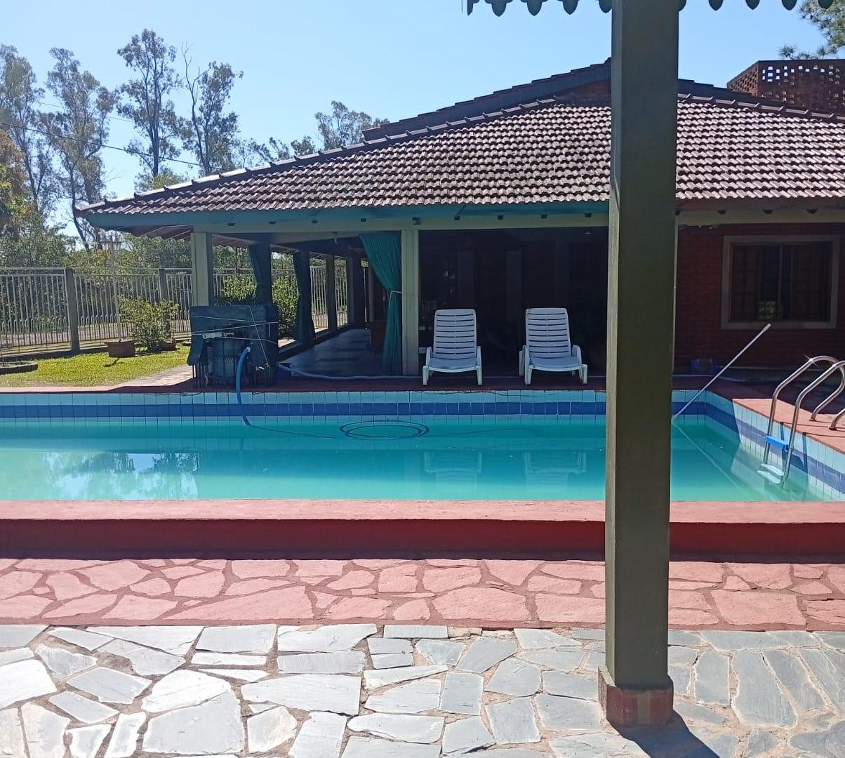 Foto de Hermoso y amplio Chalet con Piscina y Quincho-0362-4606919, imagen 4