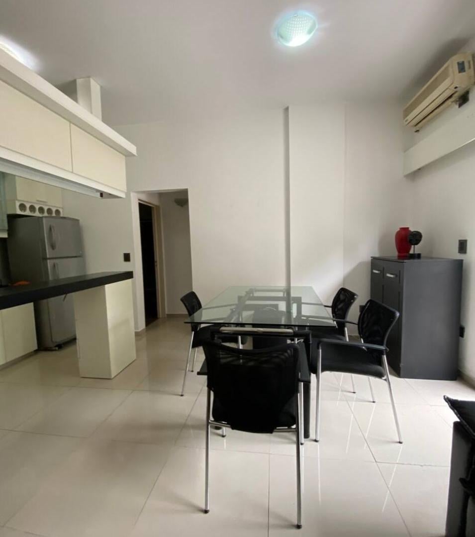 Foto de Departamento con Patio y cochera a metros del Lago, imagen 5