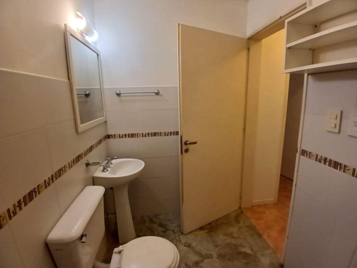 Foto de Departamento en Alquiler en Planta alta 1° piso de 2 ambientes. 36 m2, imagen 3