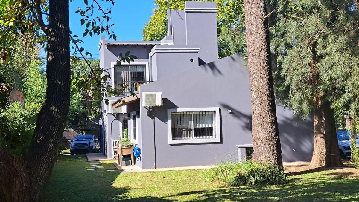 Foto de Casa en VENTA de 2 dorm. 2 plantas con amplio parque. APTO CREDITO, imagen 1