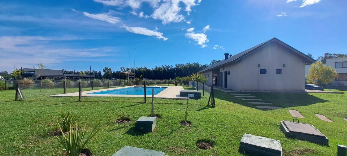 Foto de Lote en venta, interno de 700 m² en venta | Barrio Privado Manuel, imagen 3