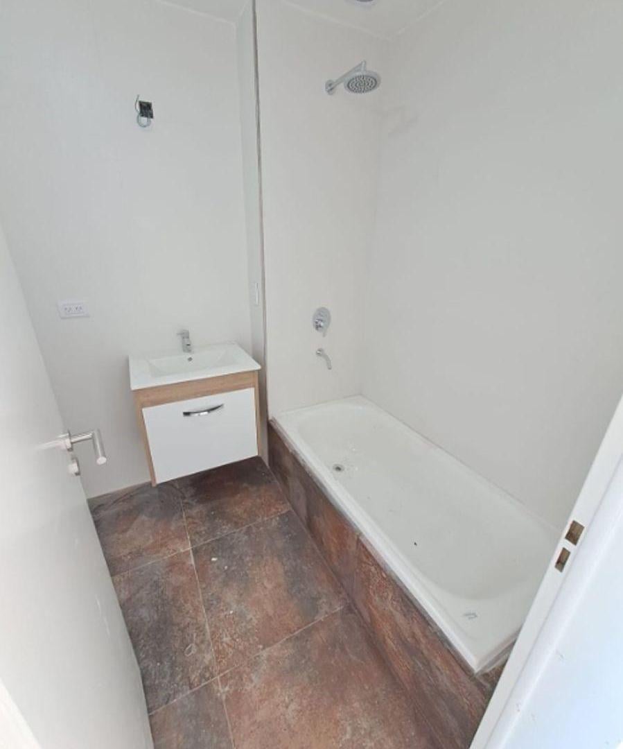 Foto de VENTA DEPTO 2 AMB A ESTRENAR CON COCHERA - ULTIMO DISPONIBLE, imagen 5