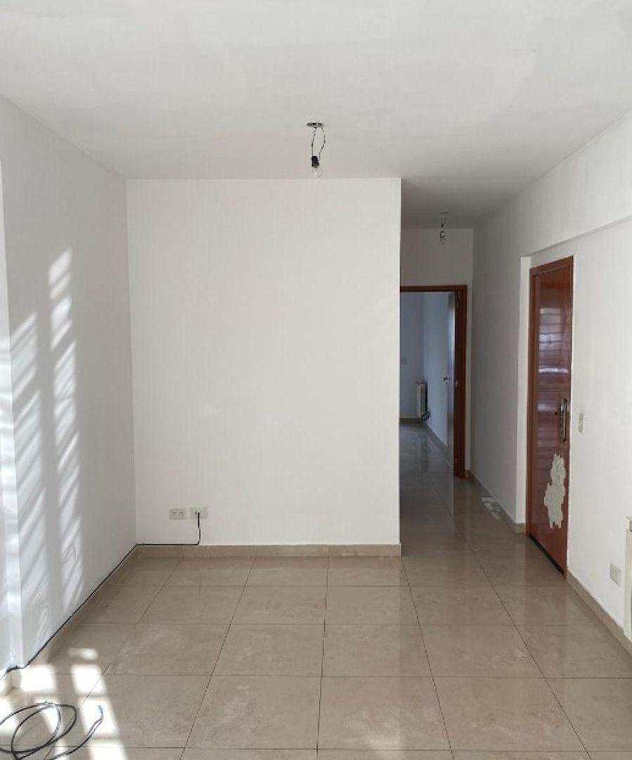 Foto de Departamento dos ambientes en alquiler Quilmes Centro, imagen 3