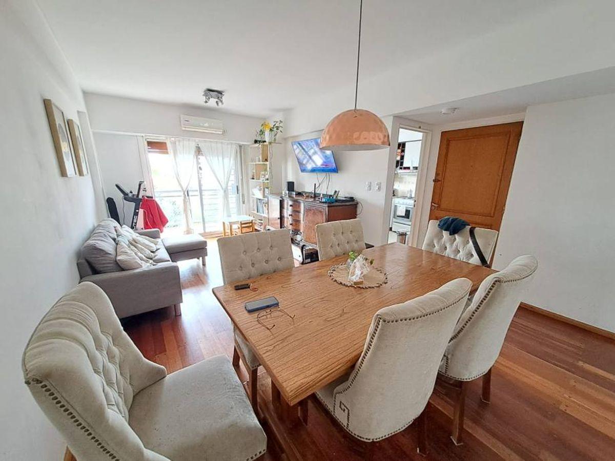 Foto de SEMIPISO 3 AMBIENTES CON COCHERA EN VENTA QUILMES NORTE, imagen 2