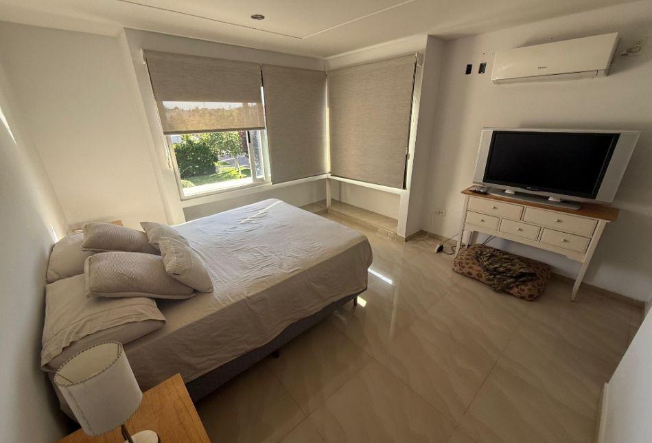 Foto de Casa moderna en Barrio Haciendas de la Cruz, imagen 2