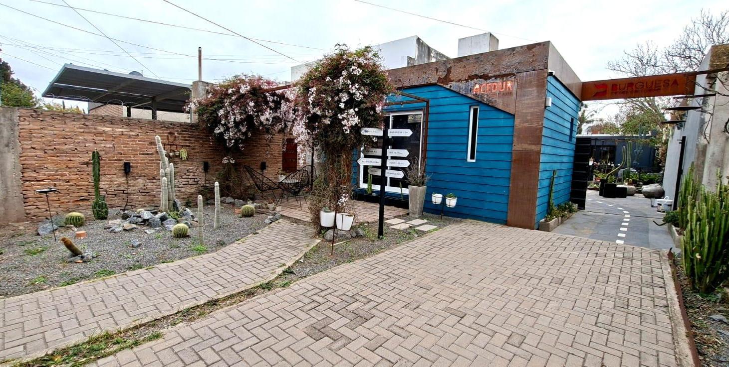 Foto de Alquiler De Oficinas Amobladas a la calle-Comedor/cocina, Depósito, imagen 2