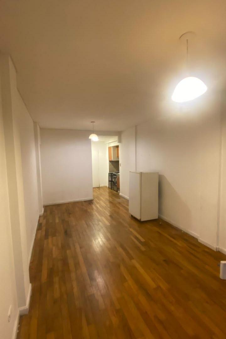 Foto de Oportunidad en Flores | Lindo Monoambiente al Frente con Balcón, imagen 2